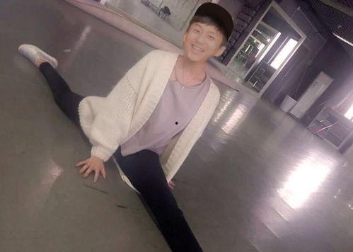 吃瓜爆料妹妹,揭秘娱乐圈幕后真相